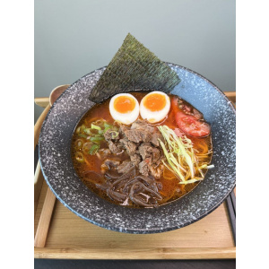 Shoyu Ramen Biff og Tomat
