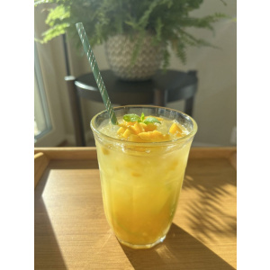 Kung Fu Mango iste